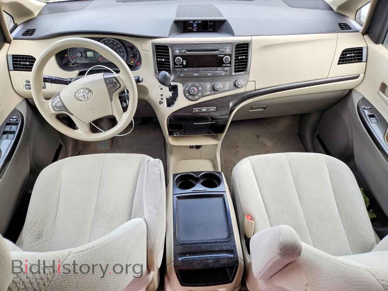 2011 TOYOTA SIENNA - VIN: 5TDKK3DC2BS170952 - Photo 8