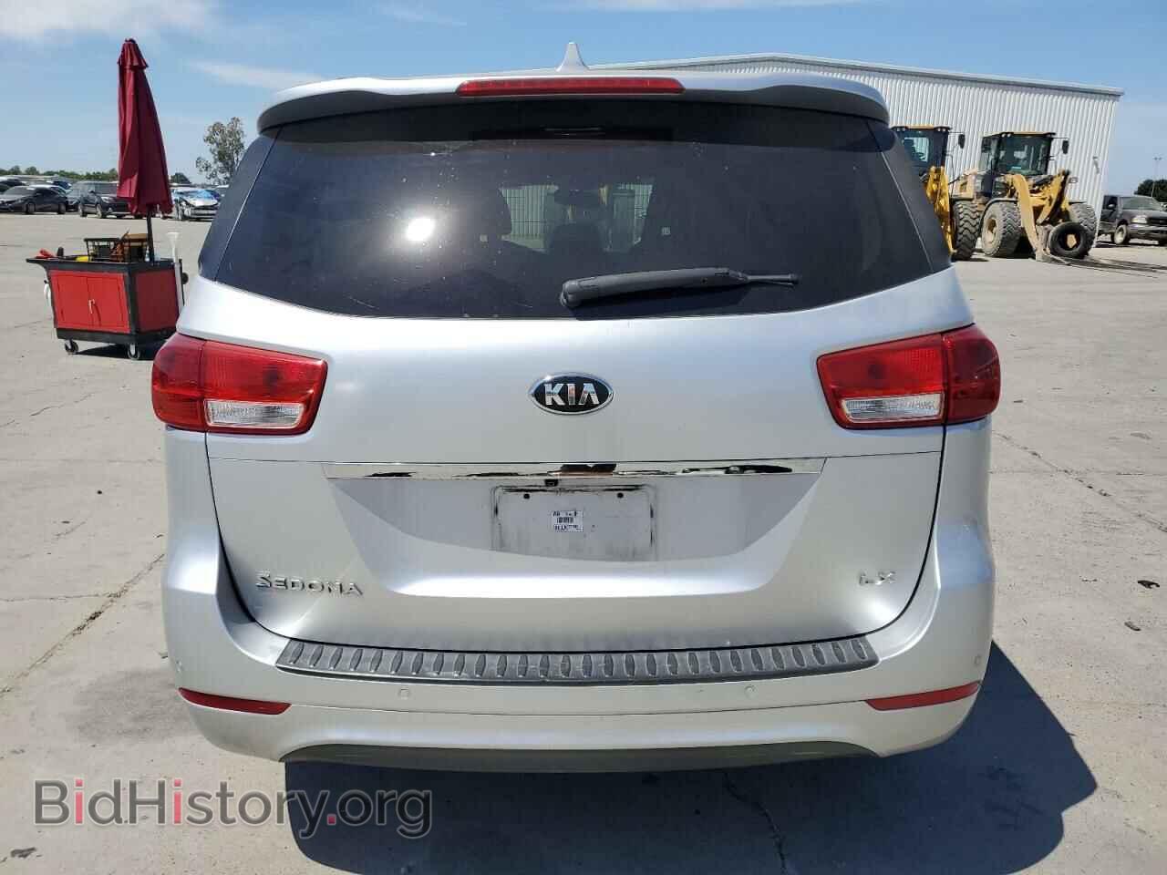 2016 KIA All Models - VIN: KNDMB5C12G6212516 - Фото 6