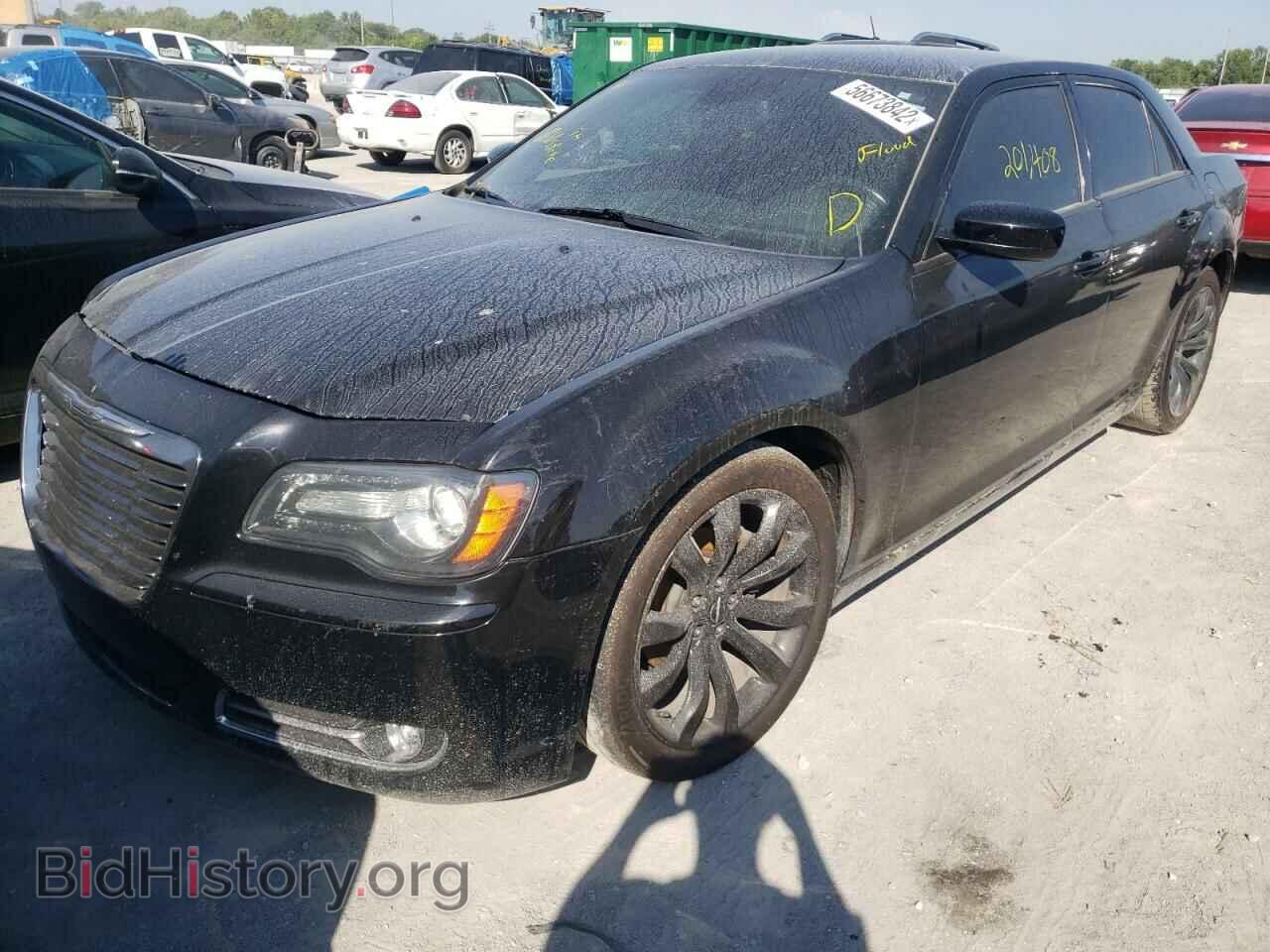 2014 CHRYSLER 300 - VIN: 2C3CCABGXEH373090 - Фото 2