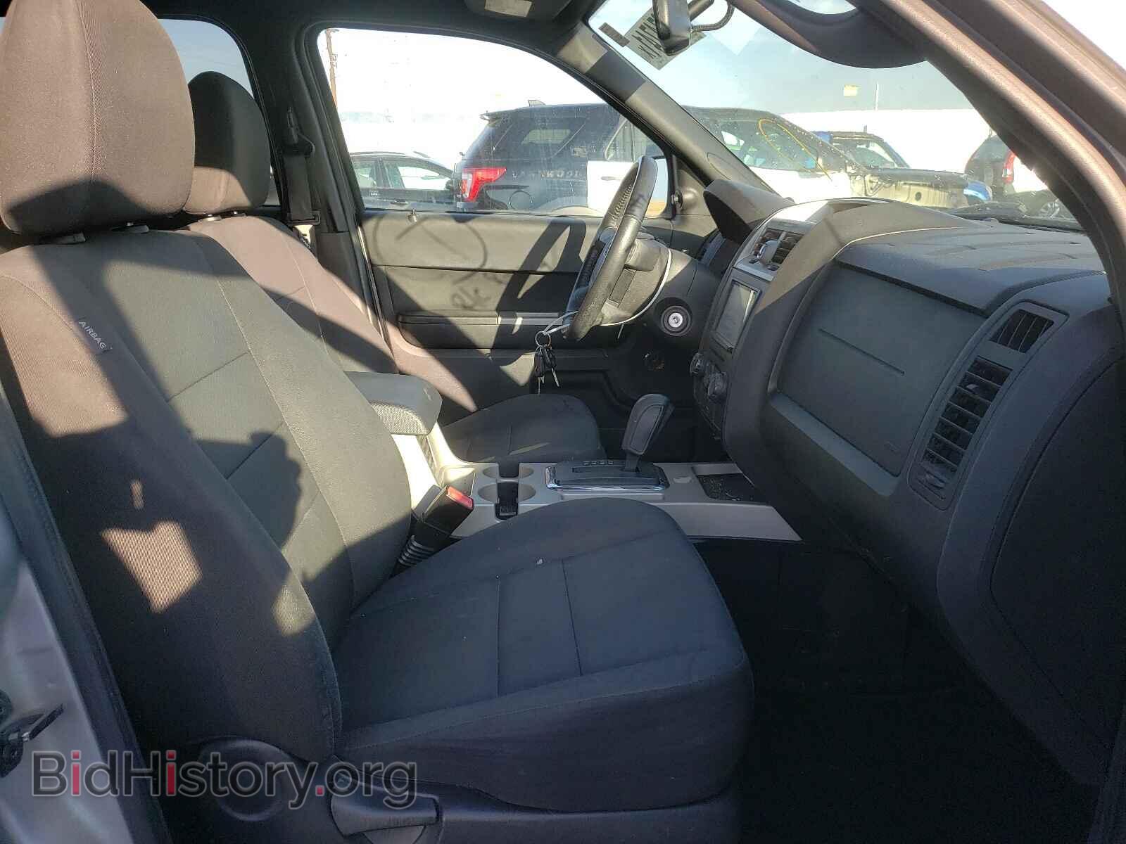 2011 FORD ESCAPE - VIN: 1FMCU9D78BKC12502 - Фото 5