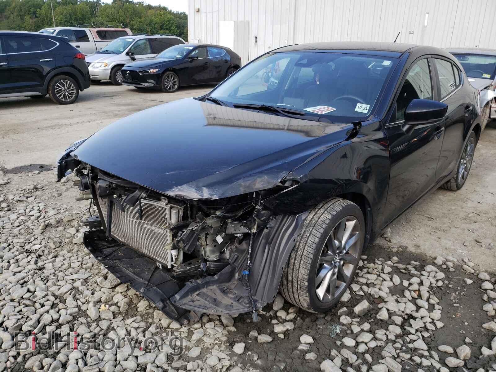 2018 MAZDA 3 - VIN: 3MZBN1L37JM167568 - Фото 2