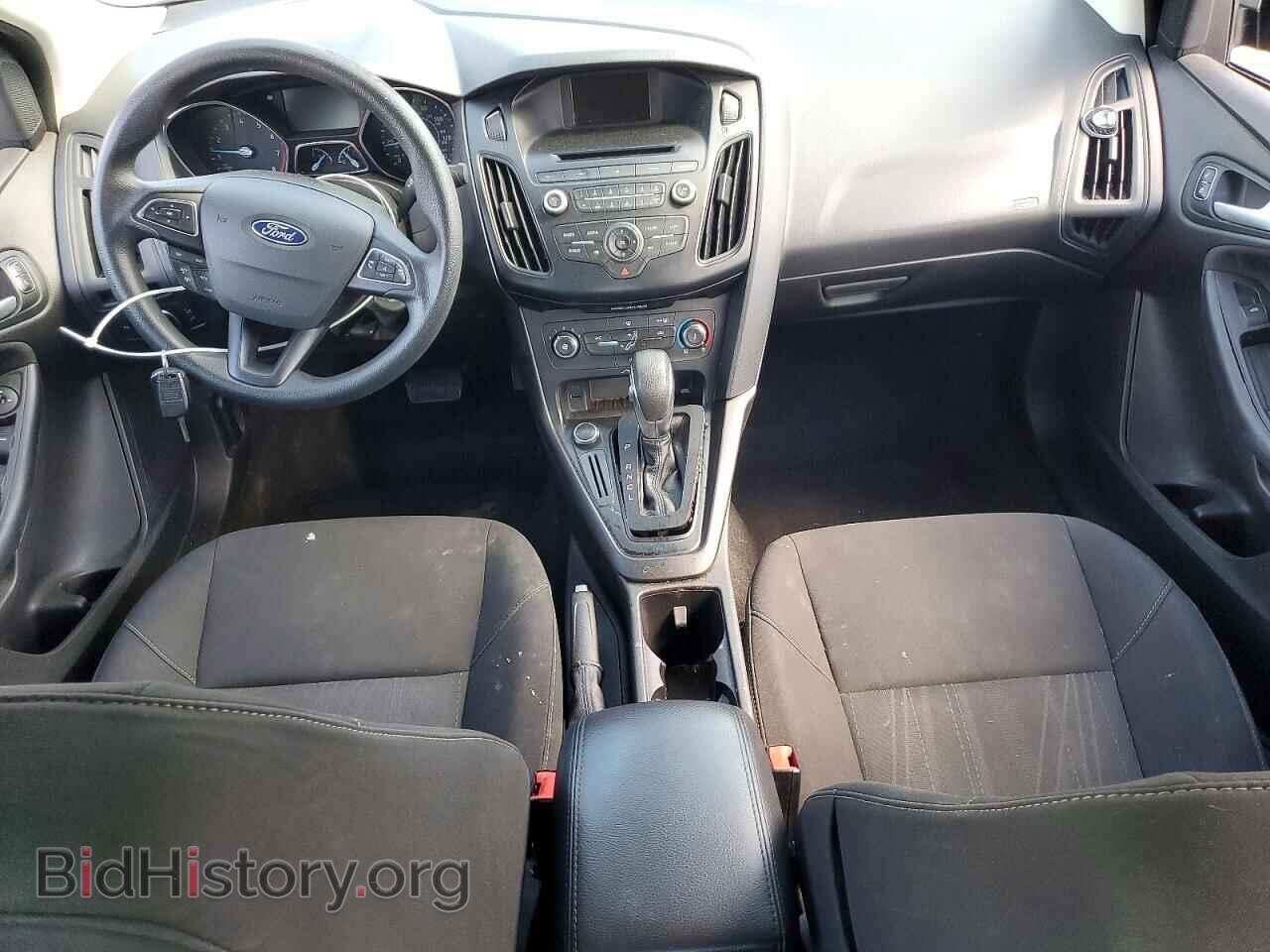 2017 FORD FOCUS - VIN: 1FADP3F26HL265920 - Photo 8