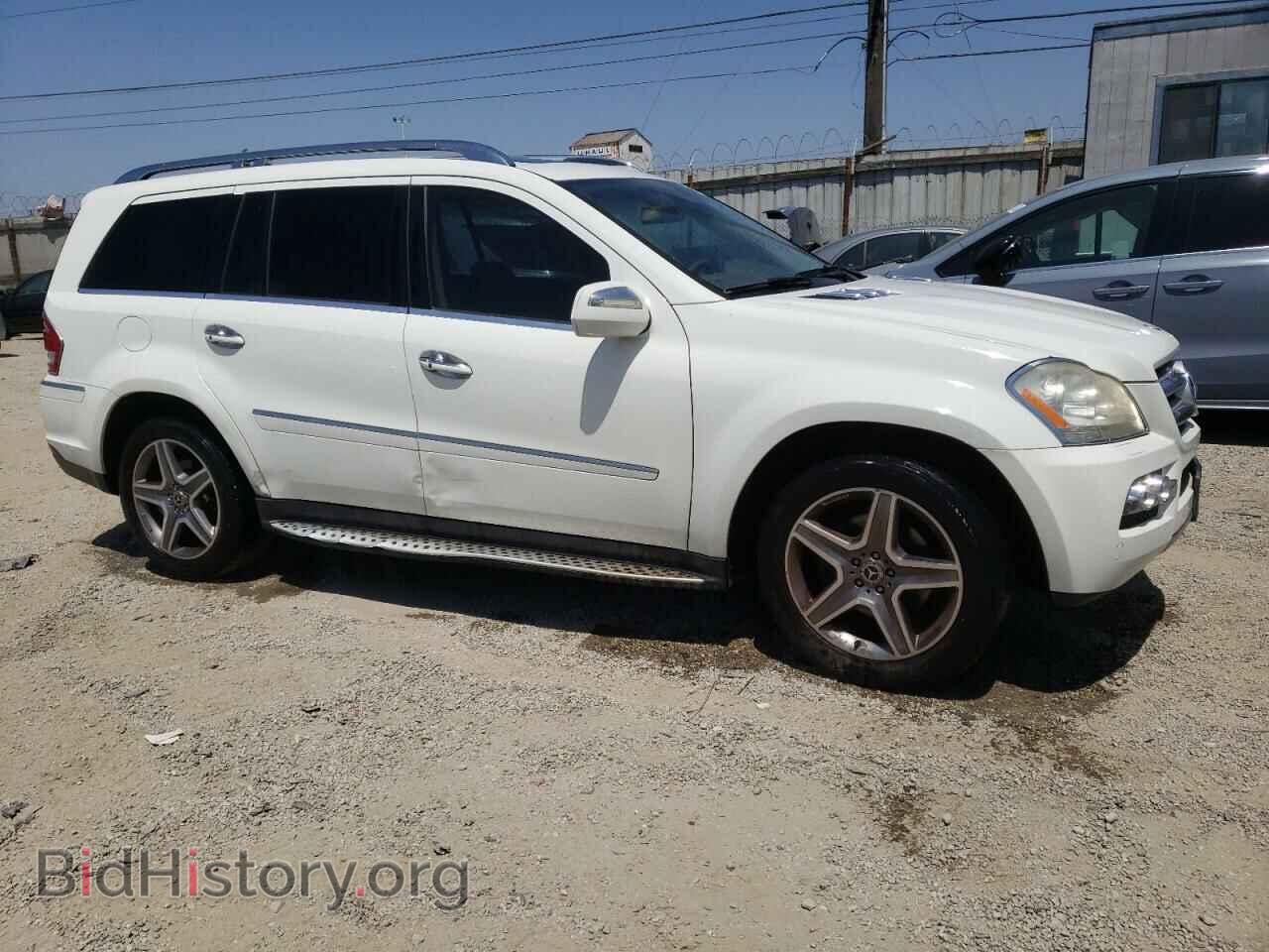 2010 MERCEDES-BENZ GL-CLASS - VIN: 4JGBF7BE2AA539865 - Фото 4