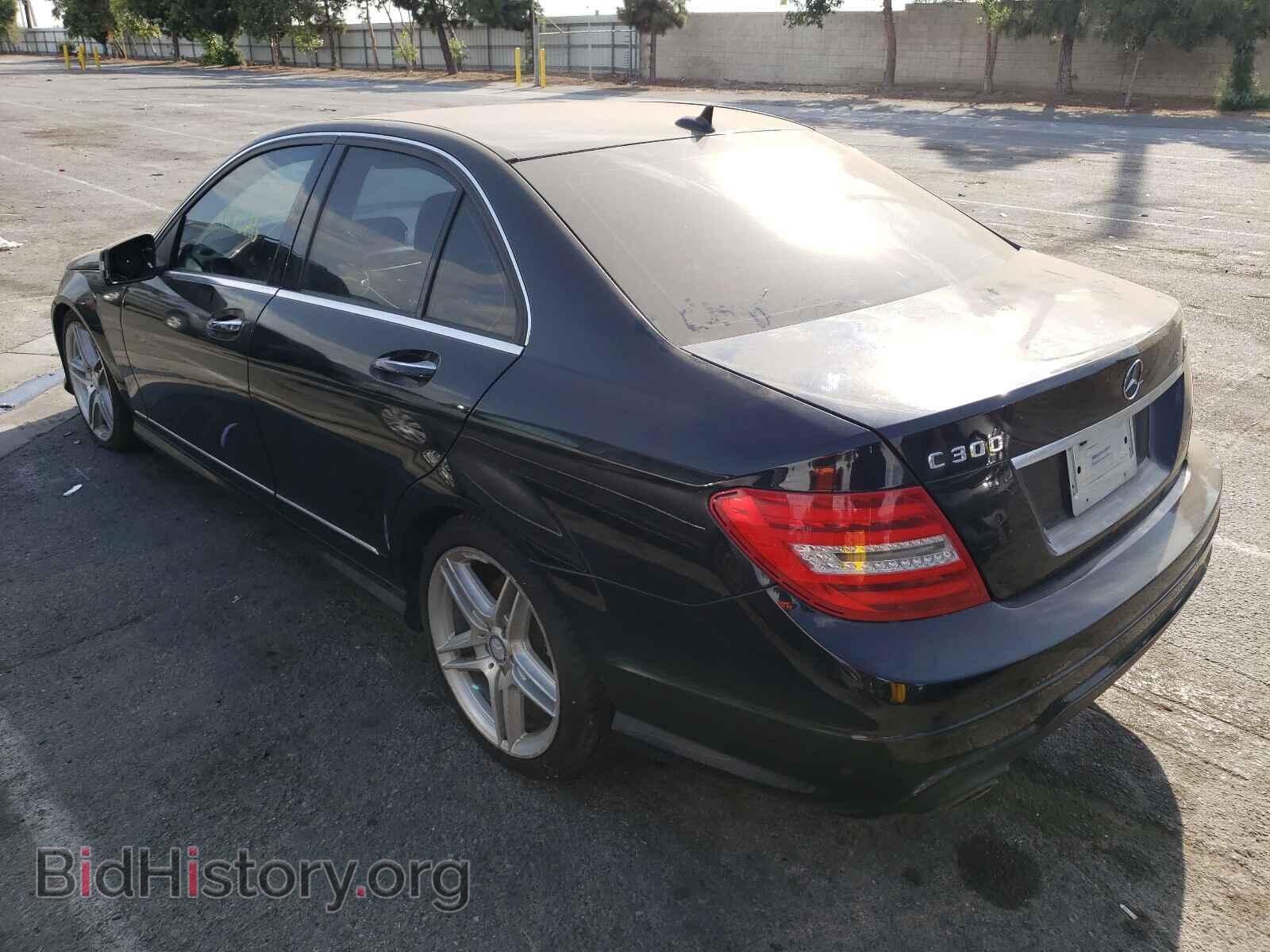 2013 MERCEDES-BENZ C-CLASS - VIN: WDDGF8AB6DR241127 - Фото 3