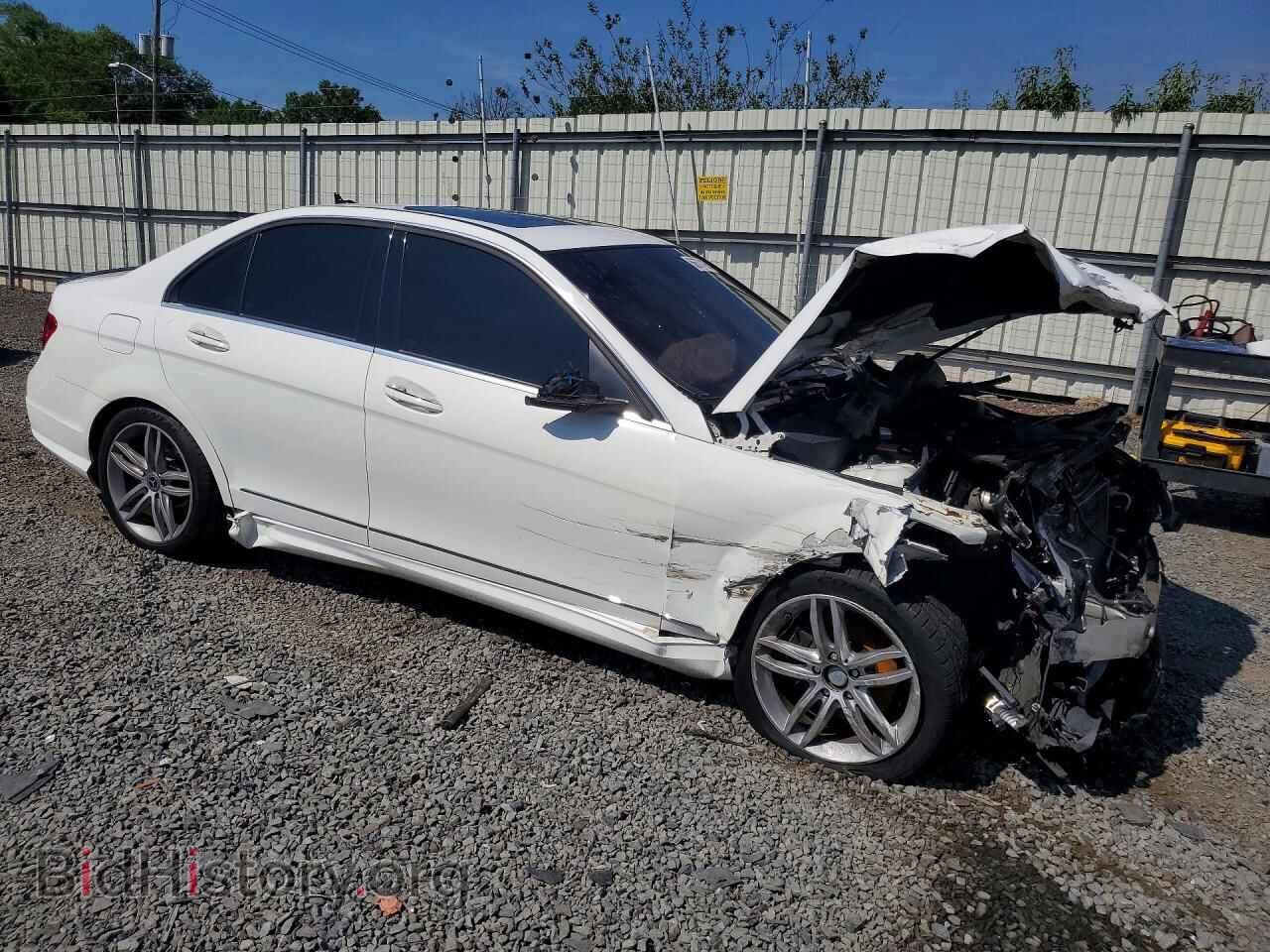 2014 MERCEDES-BENZ C-CLASS - VIN: WDDGF4HB9EA941562 - Фото 4