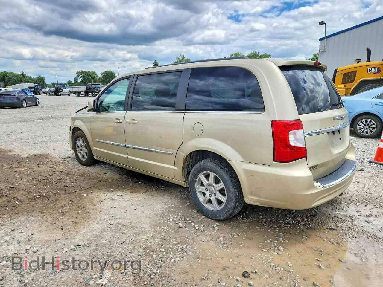 2011 CHRYSLER MINIVAN - VIN: 2A4RR5DG4BR638742 - Photo 2