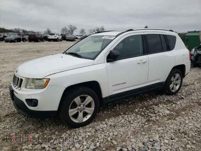 Photo 1J4NF1FB0BD282780 - JEEP COMPASS 2011