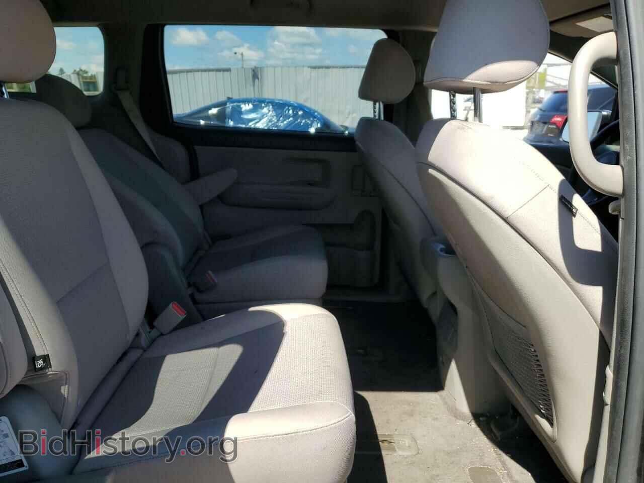 2017 KIA All Models - VIN: KNDMB5C15H6233944 - Фото 11