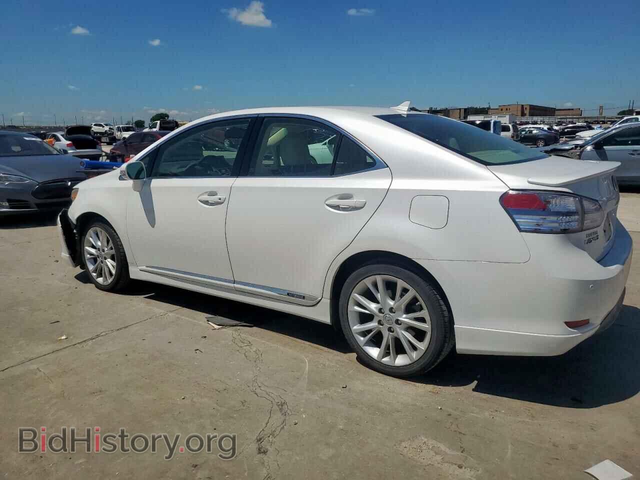 2010 LEXUS HS - VIN: JTHBB1BA8A2010066 - Photo 2