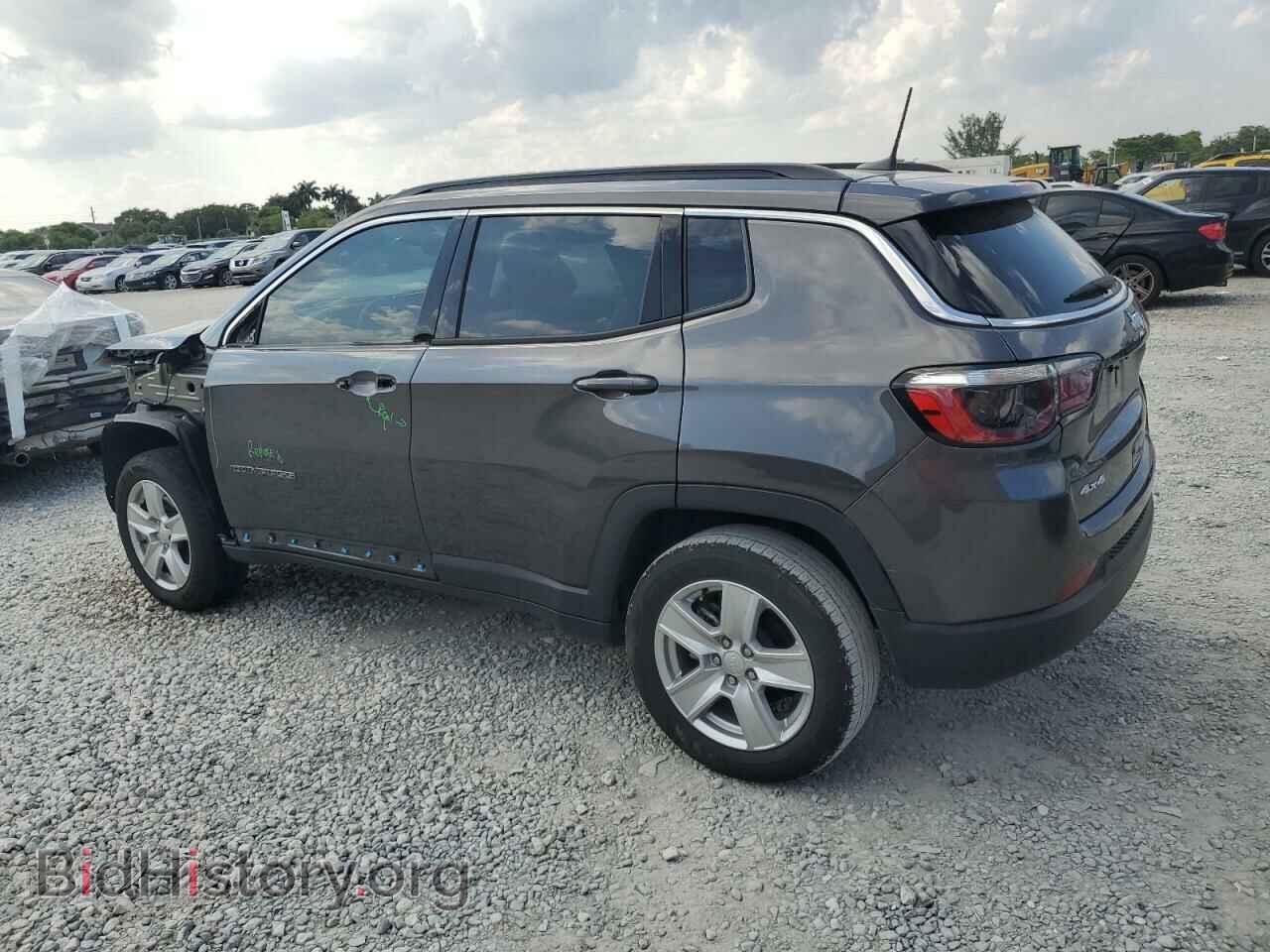 2022 JEEP COMPASS - VIN: 3C4NJDBB2NT103973 - Фото 2