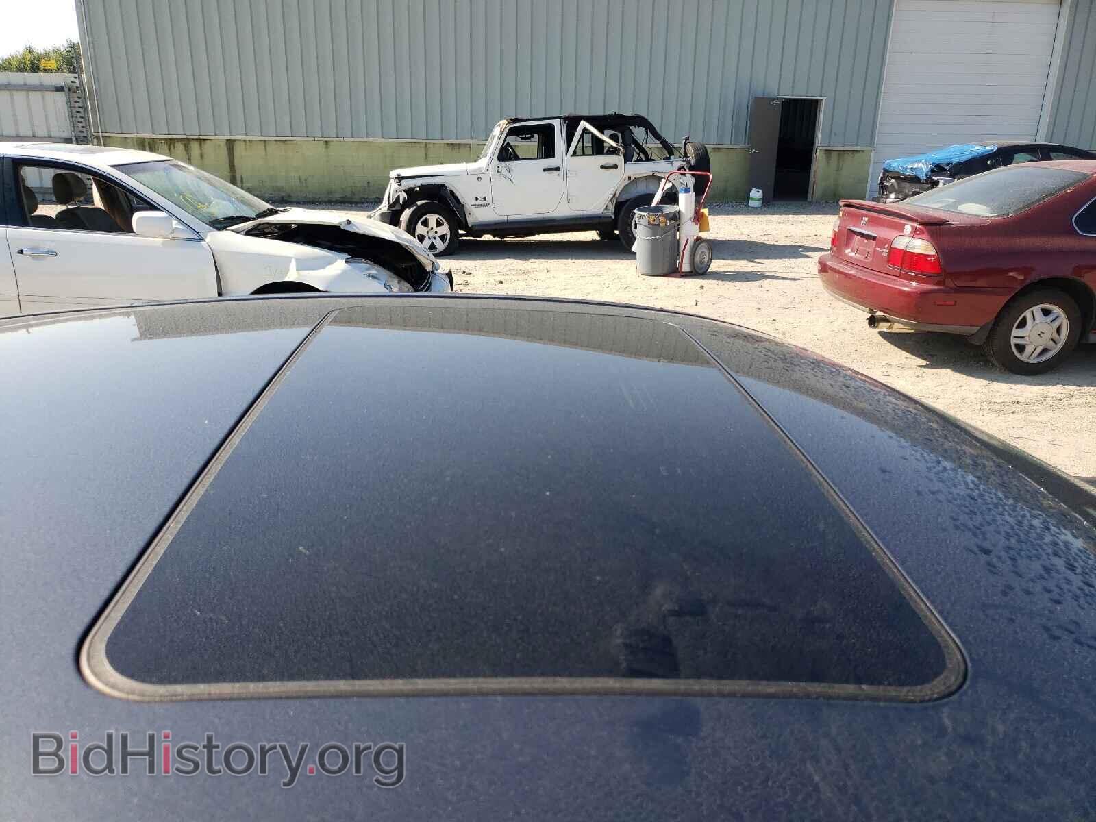 2011 MERCEDES-BENZ E-CLASS - VIN: WDDHF8HB6BA438501 - Фото 9