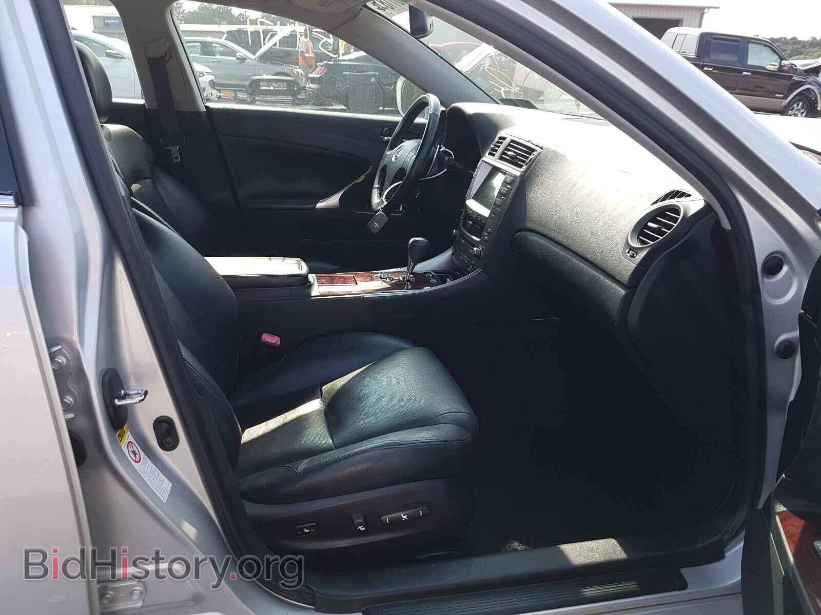 2007 LEXUS IS - VIN: JTHCK262472010037 - Фото 5