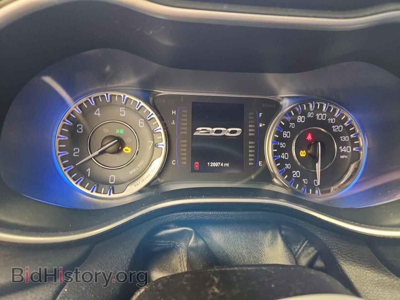 2015 CHRYSLER 200 - VIN: 1C3CCCAB1FN649215 - Фото 9