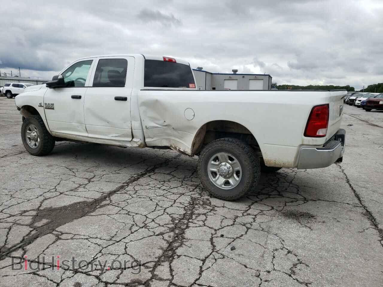 2018 RAM All Models - VIN: 3C63R3GL5JG305440 - Photo 2