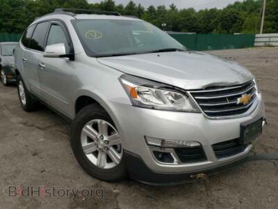 2014 Chevrolet TRAVERSE Traverse L, серебристый — VIN 1GNKVGKD4EJ329263, Copart