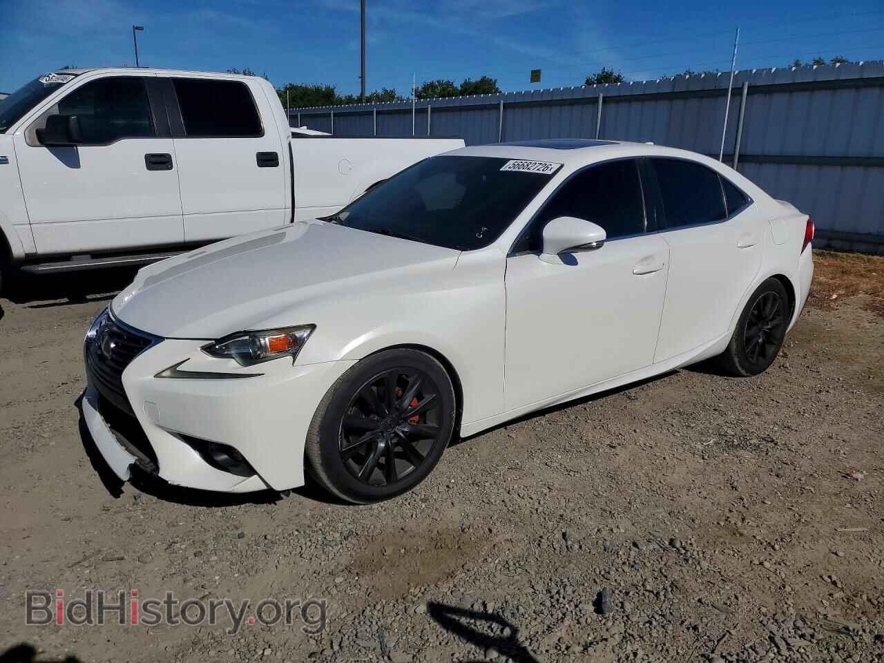 Фотография JTHBF1D22F5075088 - LEXUS IS 2015