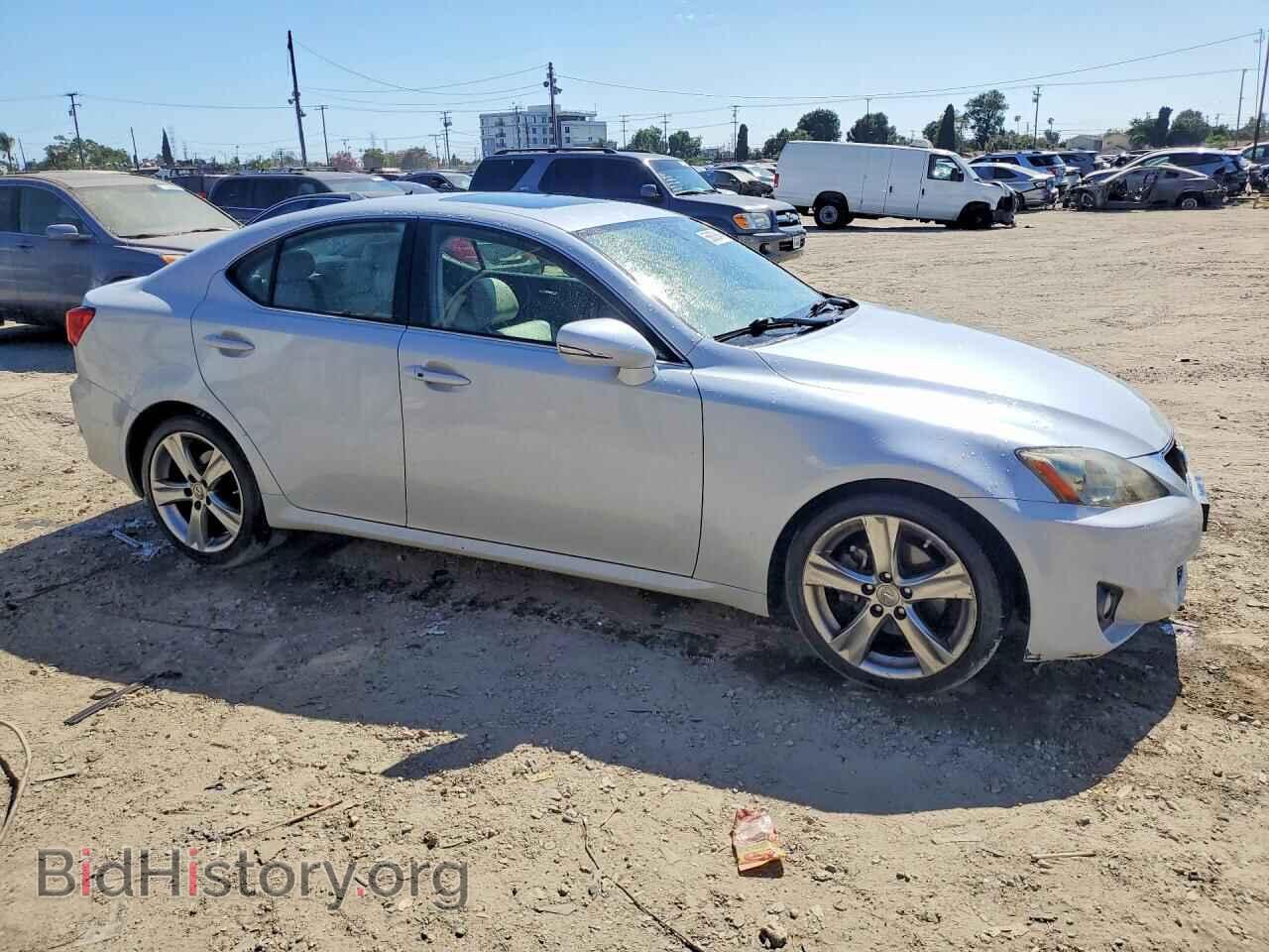 2011 LEXUS IS - VIN: JTHBF5C28B5132493 - Photo 4