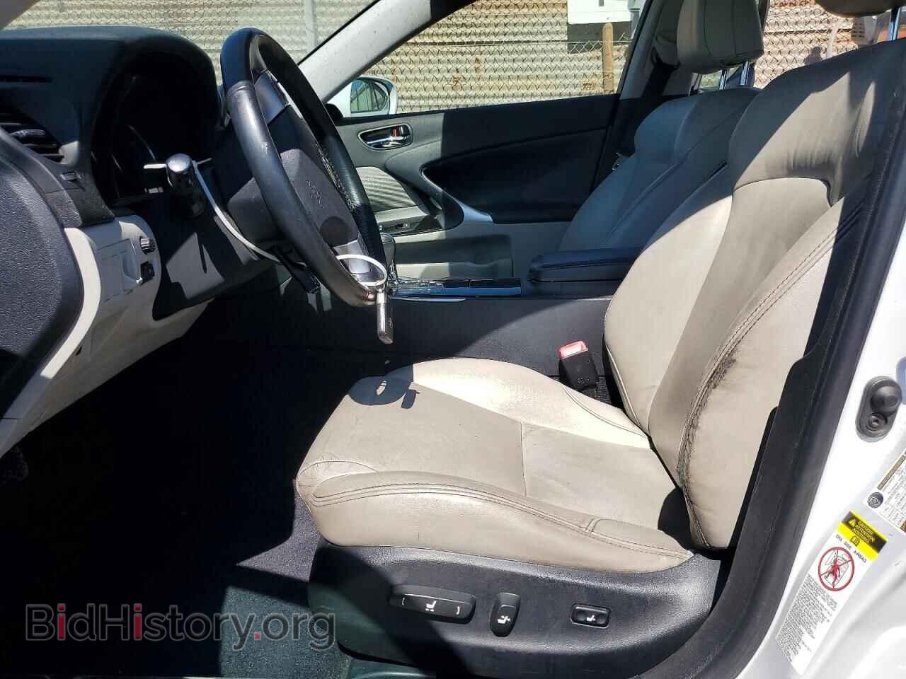 2011 LEXUS IS - VIN: JTHBF5C28B5132493 - Photo 7