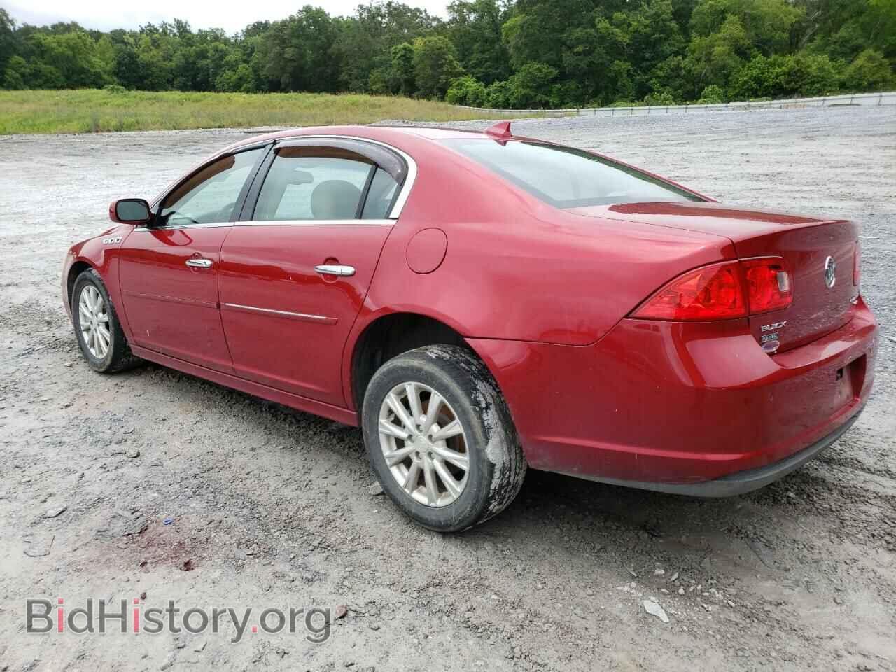 2011 BUICK LUCERNE - VIN: 1G4HC5EM9BU116713 - Фото 2