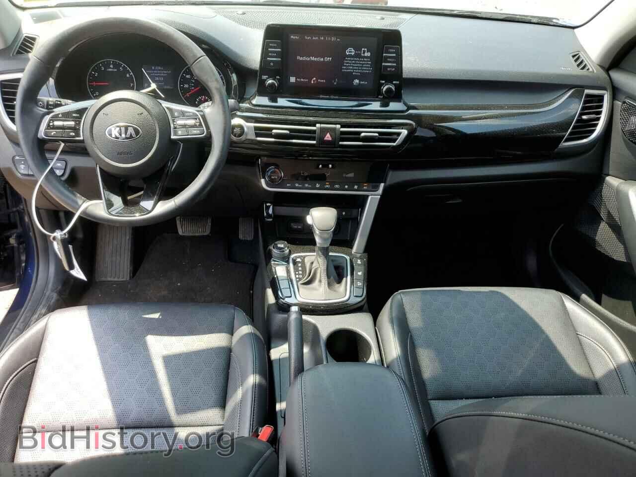 2021 KIA SELTOS - VIN: KNDERCAA6M7167416 - Фото 8