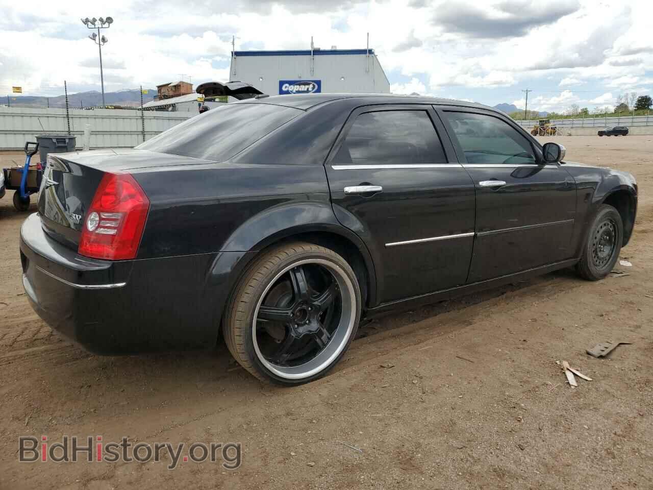 2010 CHRYSLER 300 - VIN: 2C3CA5CVXAH192656 - Фото 3