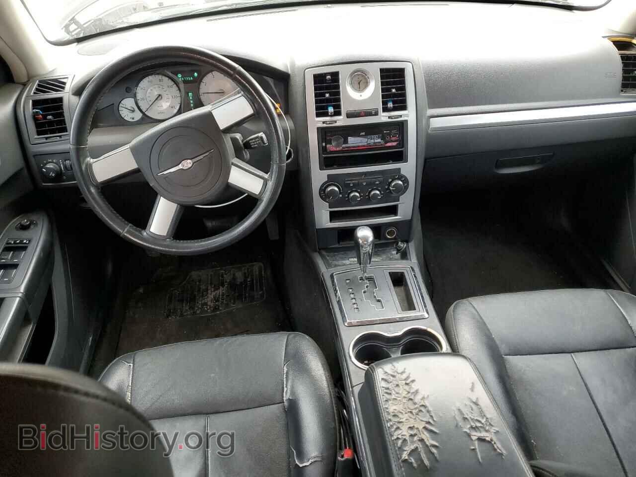 2010 CHRYSLER 300 - VIN: 2C3CA5CVXAH192656 - Фото 8
