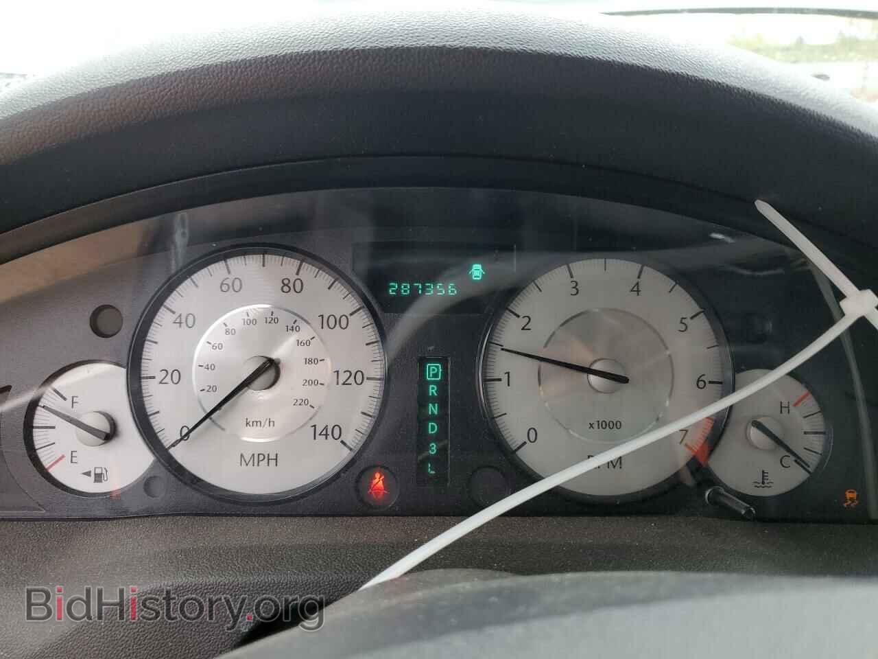 2010 CHRYSLER 300 - VIN: 2C3CA5CVXAH192656 - Фото 9