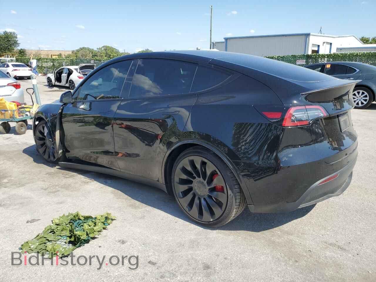 2022 TESLA MODEL Y - VIN: 7SAYGDEF9NF453273 - Фото 2