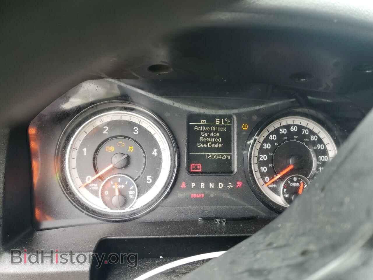 2018 RAM All Models - VIN: 3C6UR5CL4JG368230 - Фото 9