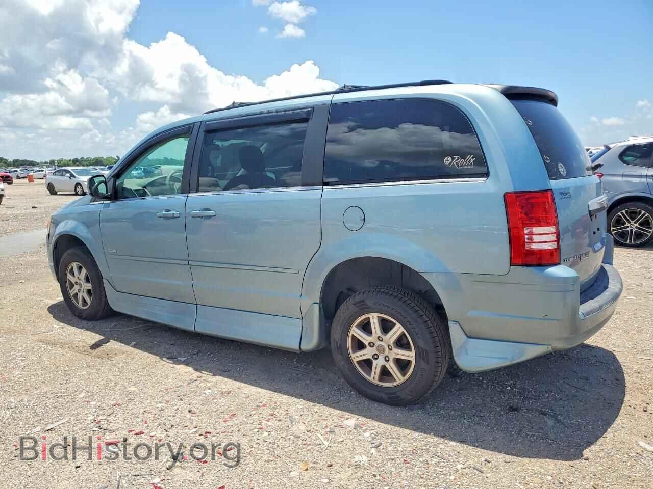 2008 CHRYSLER MINIVAN - VIN: 2A8HR54P08R754541 - Photo 2