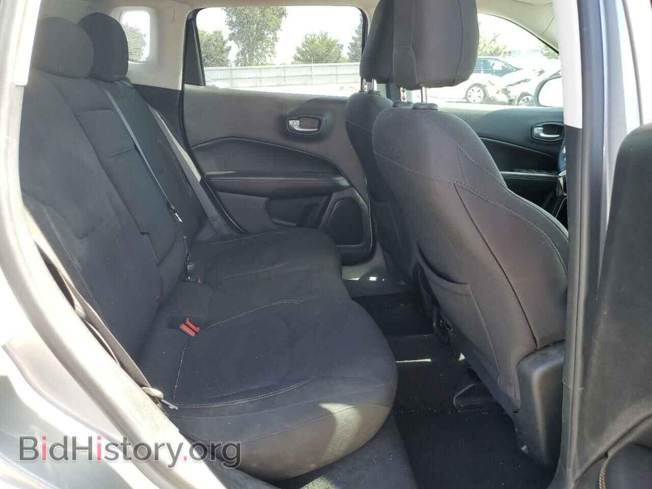 2018 JEEP COMPASS - VIN: 3C4NJDAB3JT190987 - Фото 10