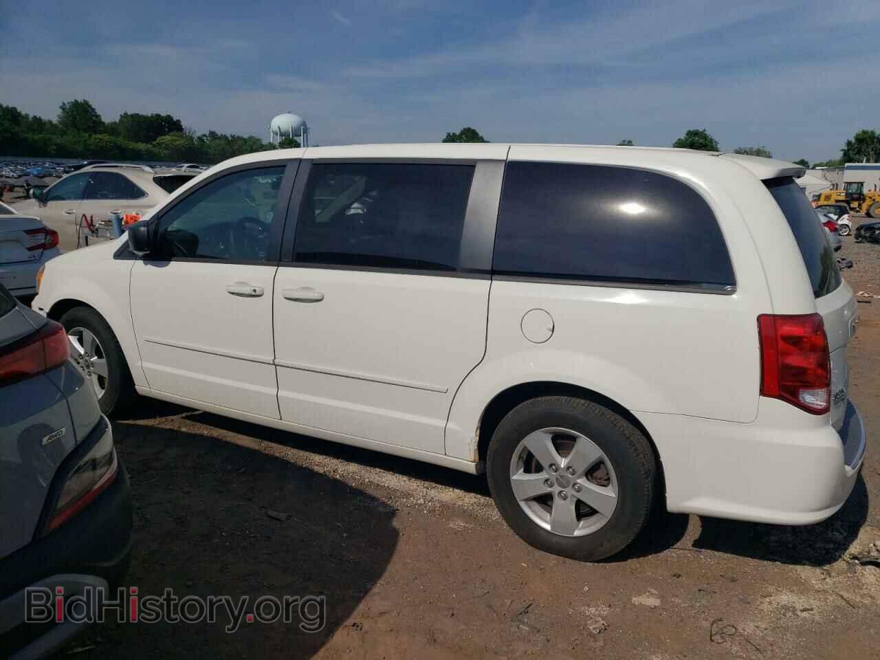 2013 DODGE CARAVAN - VIN: 2C4RDGBG4DR643168 - Фото 2