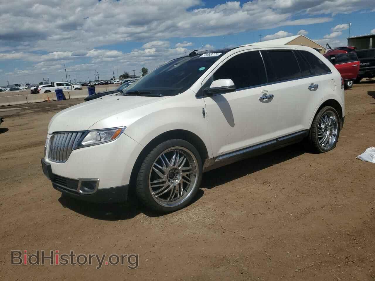 Photo 2LMDJ6JK8CBL07565 - LINCOLN MKX 2012