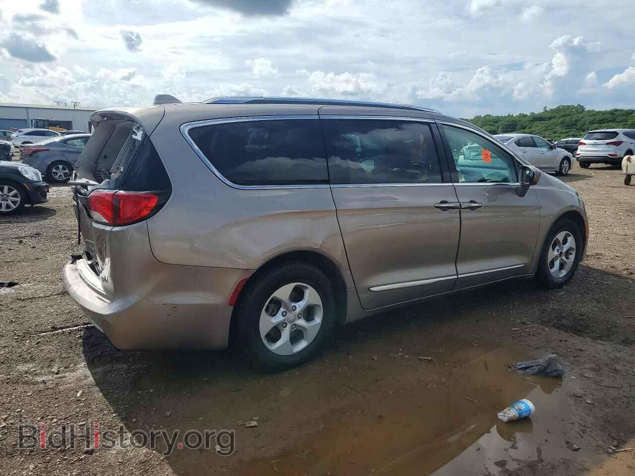 2017 CHRYSLER PACIFICA - VIN: 2C4RC1EGXHR669761 - Фото 3