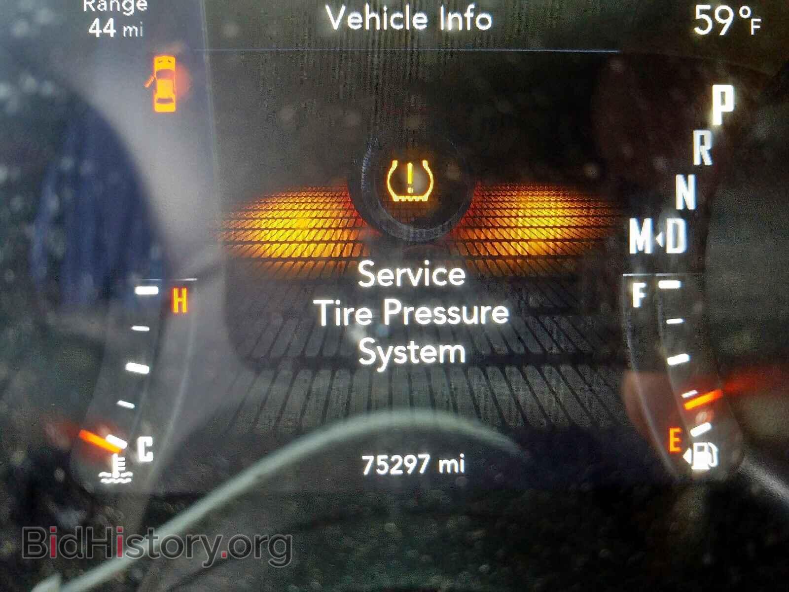 2016 DODGE CHALLENGER - VIN: 2C3CDZAG0GH172198 - Фото 8