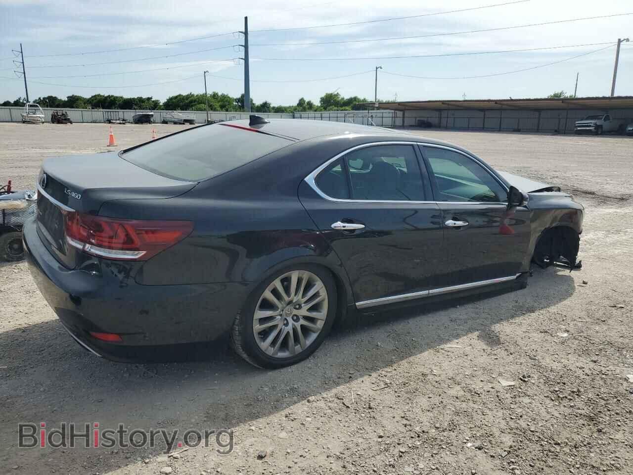 2014 LEXUS LS460 - VIN: JTHBL5EF0E5131013 - Photo 3