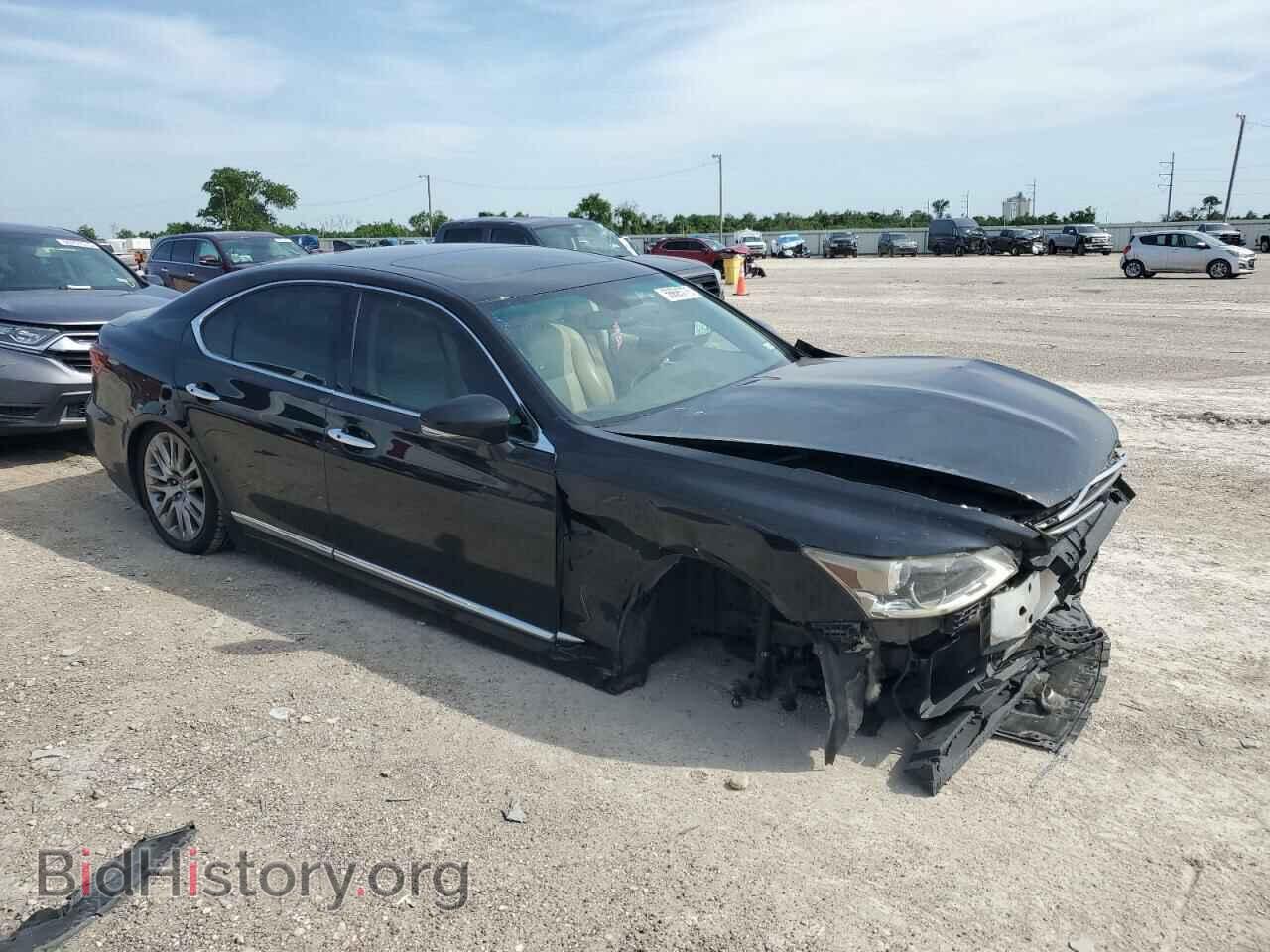 2014 LEXUS LS460 - VIN: JTHBL5EF0E5131013 - Photo 4
