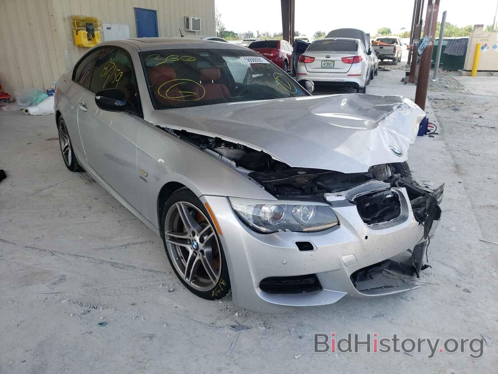 Photo WBAKG1C57CJ217087 - BMW 3 SERIES 2012