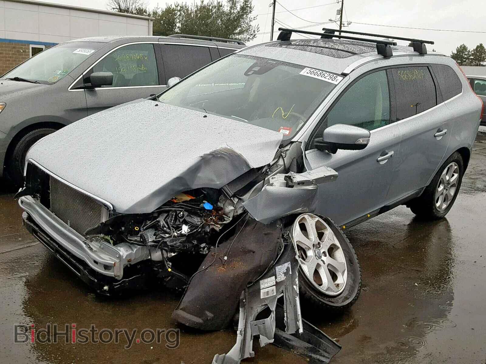 2013 VOLVO XC60 - VIN: YV4940DZ9D2386610 - Фото 2