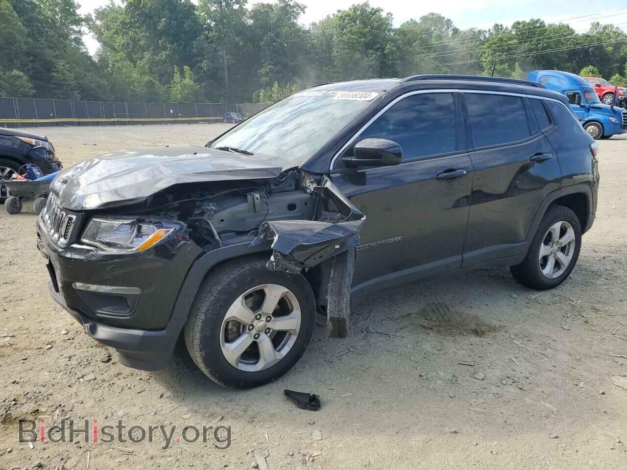 Фотография 3C4NJDBB2JT135218 - JEEP COMPASS 2018