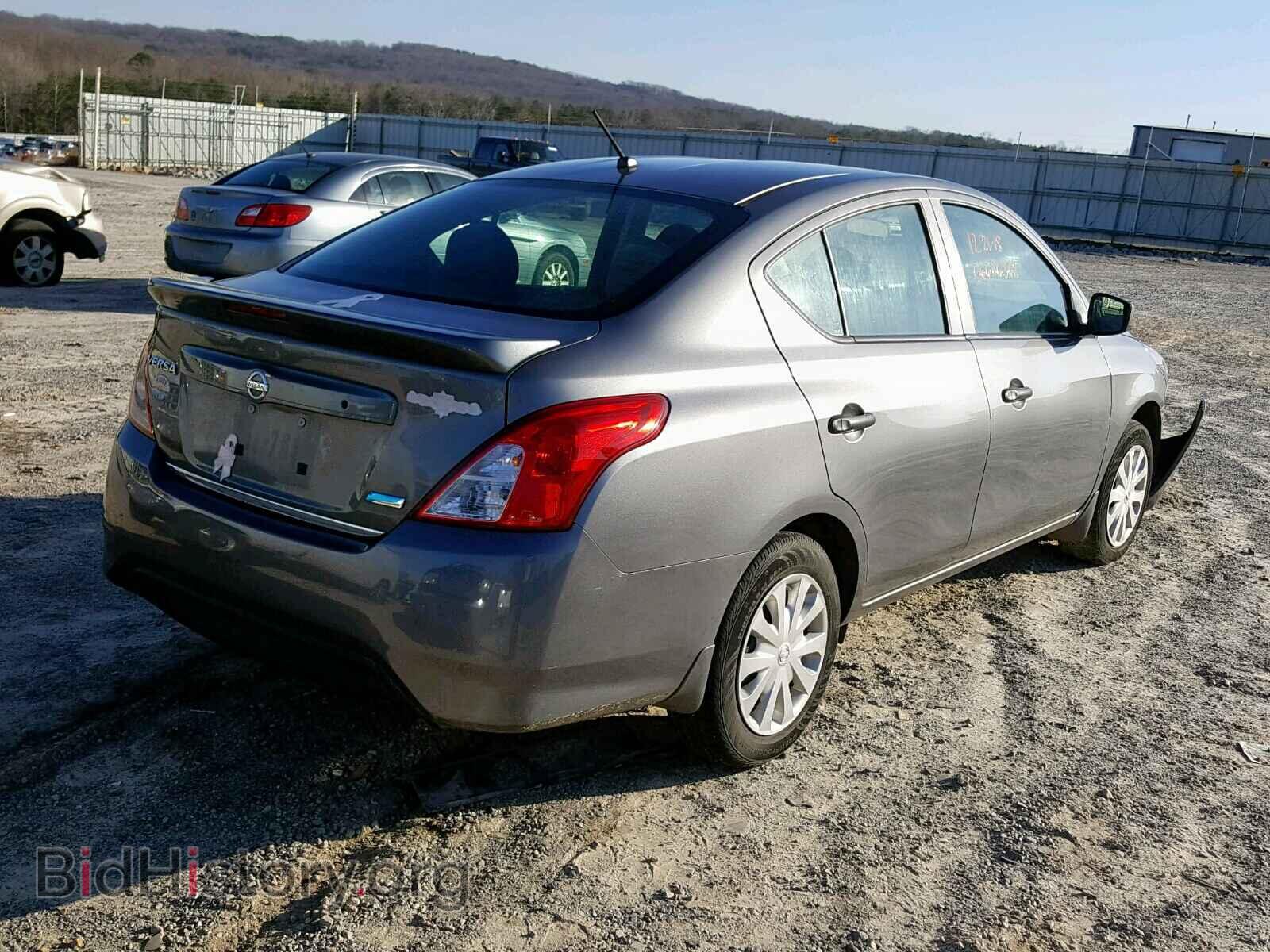 2016 NISSAN VERSA - VIN: 3N1CN7APXGL903372 - Photo 4