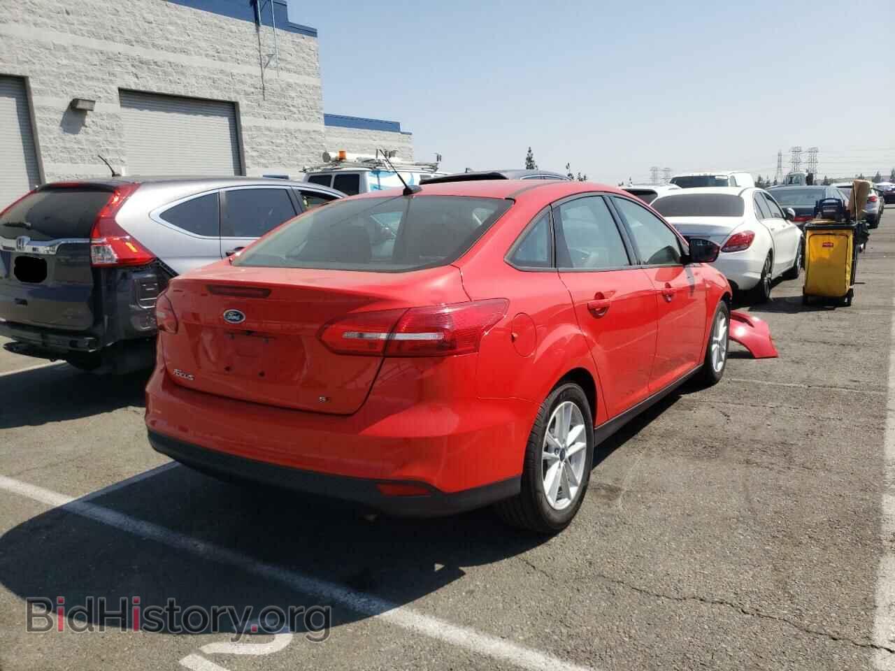 2017 FORD FOCUS - VIN: 1FADP3F22HL285405 - Photo 4