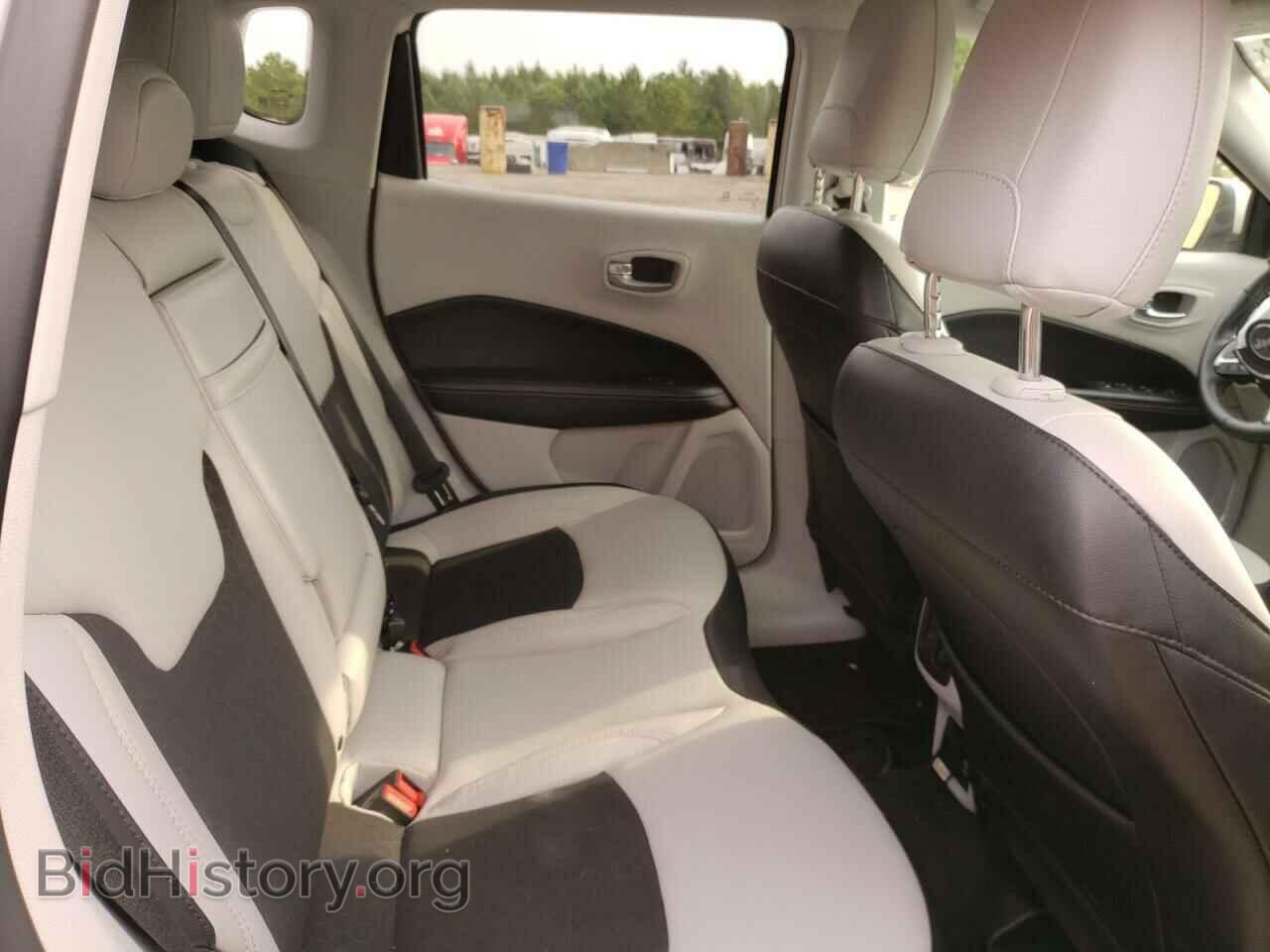 2019 JEEP COMPASS - VIN: 3C4NJCBB3KT677522 - Фото 11