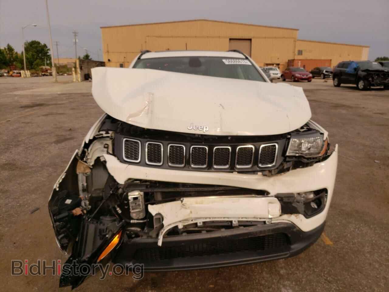 2019 JEEP COMPASS - VIN: 3C4NJCBB3KT677522 - Фото 5