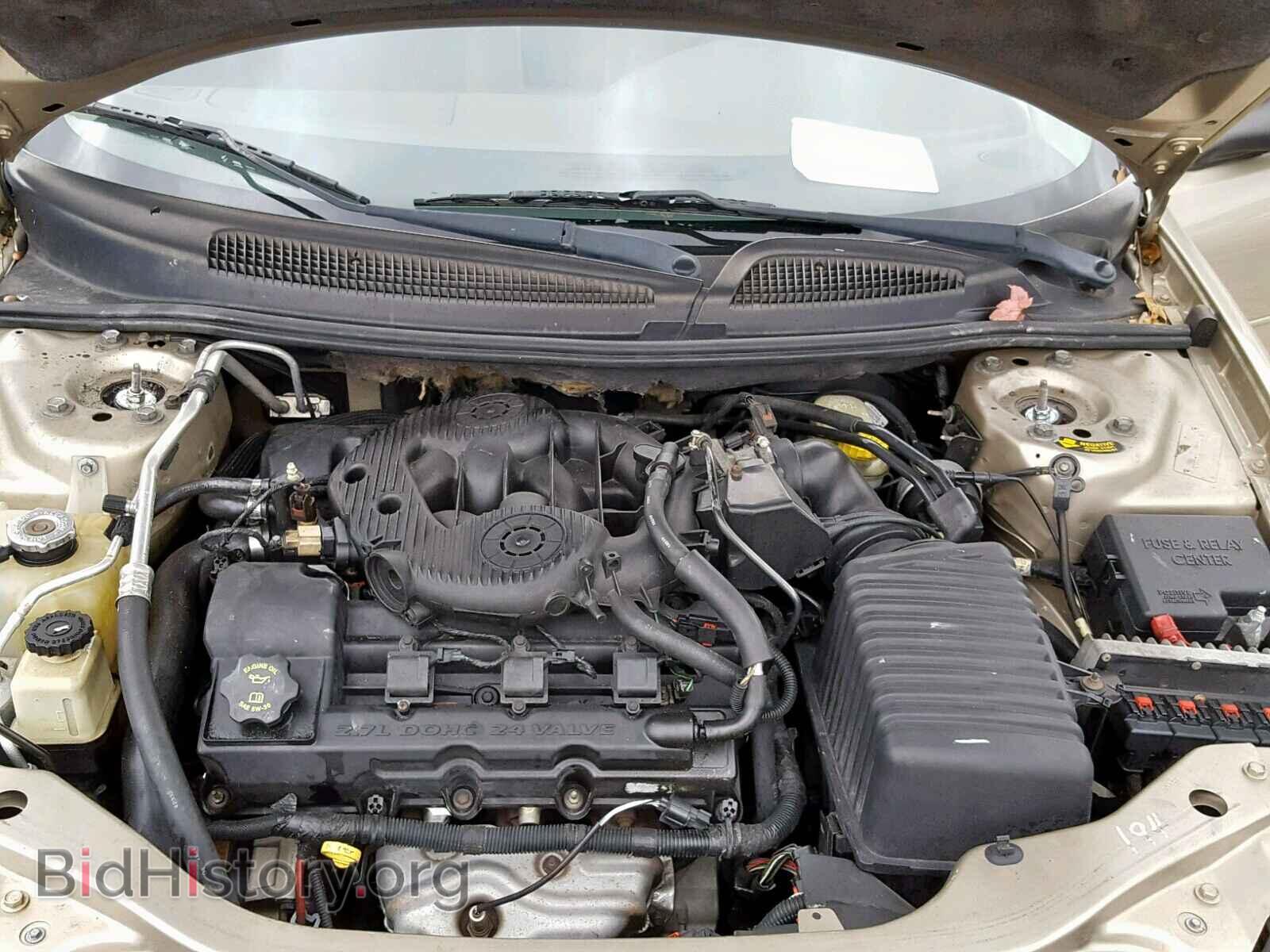 2004 CHRYSLER SEBRING - VIN: 1C3EL56R54N328804 - Фото 7