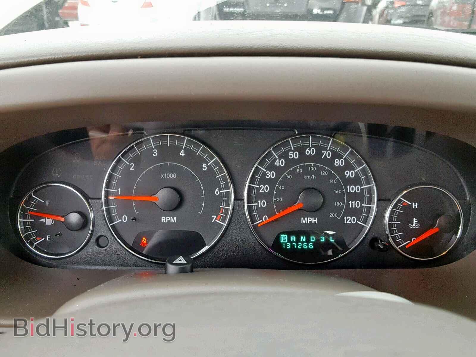2004 CHRYSLER SEBRING - VIN: 1C3EL56R54N328804 - Фото 8