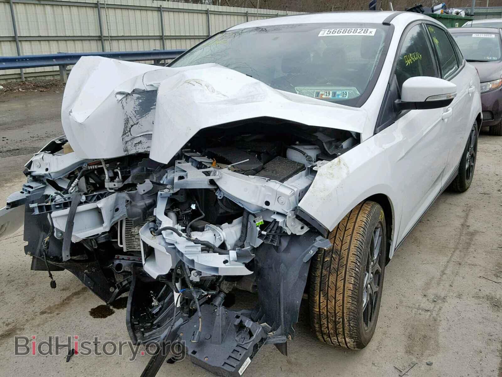 2016 FORD FOCUS - VIN: 1FADP3F24GL329905 - Фото 2