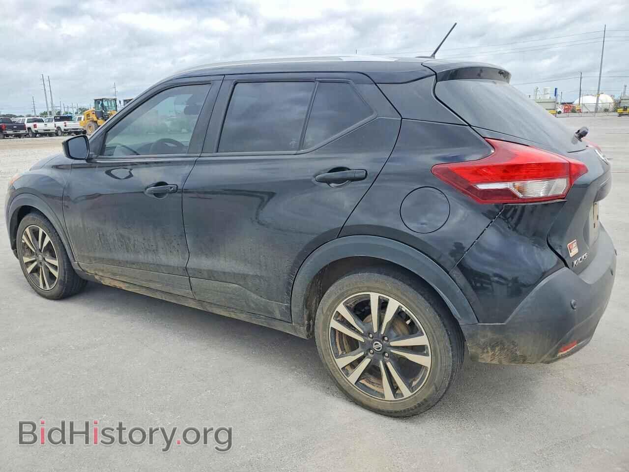 2020 NISSAN KICKS - VIN: 3N1CP5CV6LL527905 - Фото 2