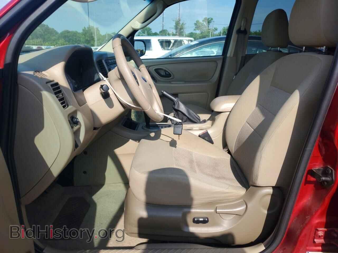 2007 FORD ESCAPE - VIN: 1FMYU03197KA20012 - Photo 7