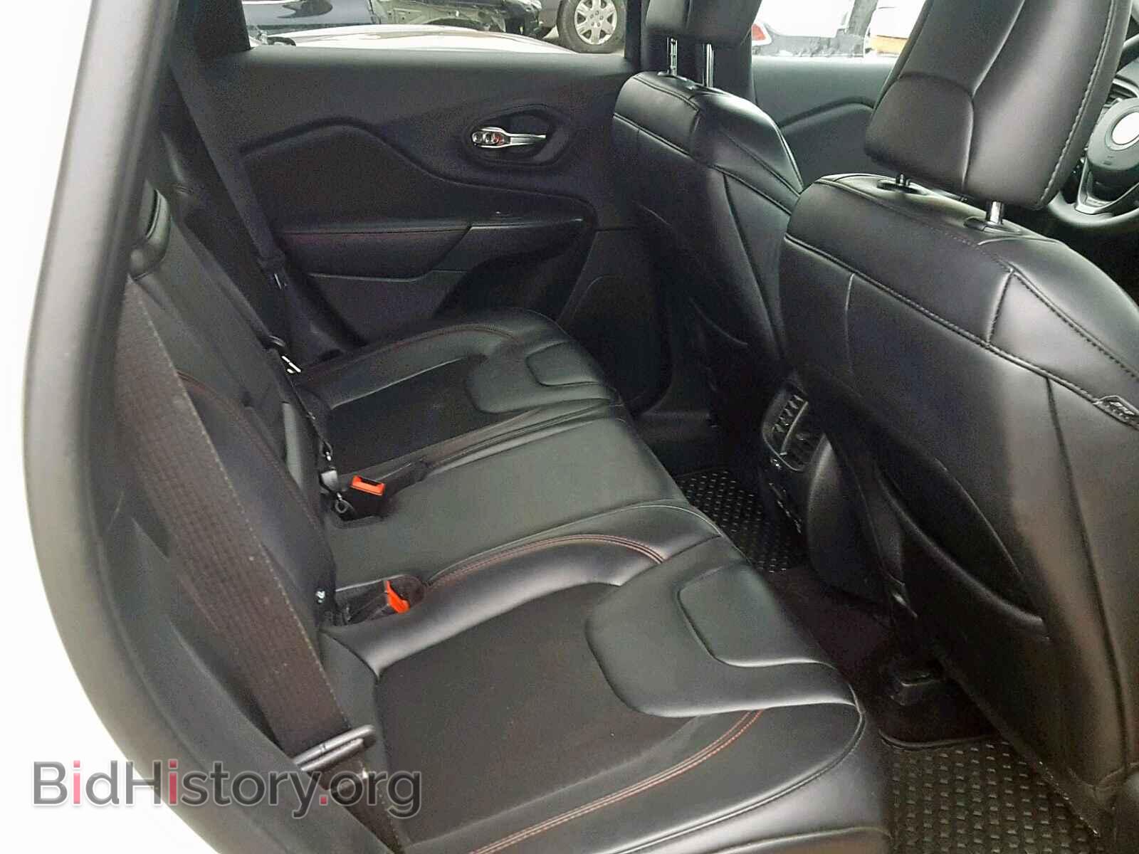 2019 JEEP CHEROKEE - VIN: 1C4PJMBX4KD189776 - Фото 6